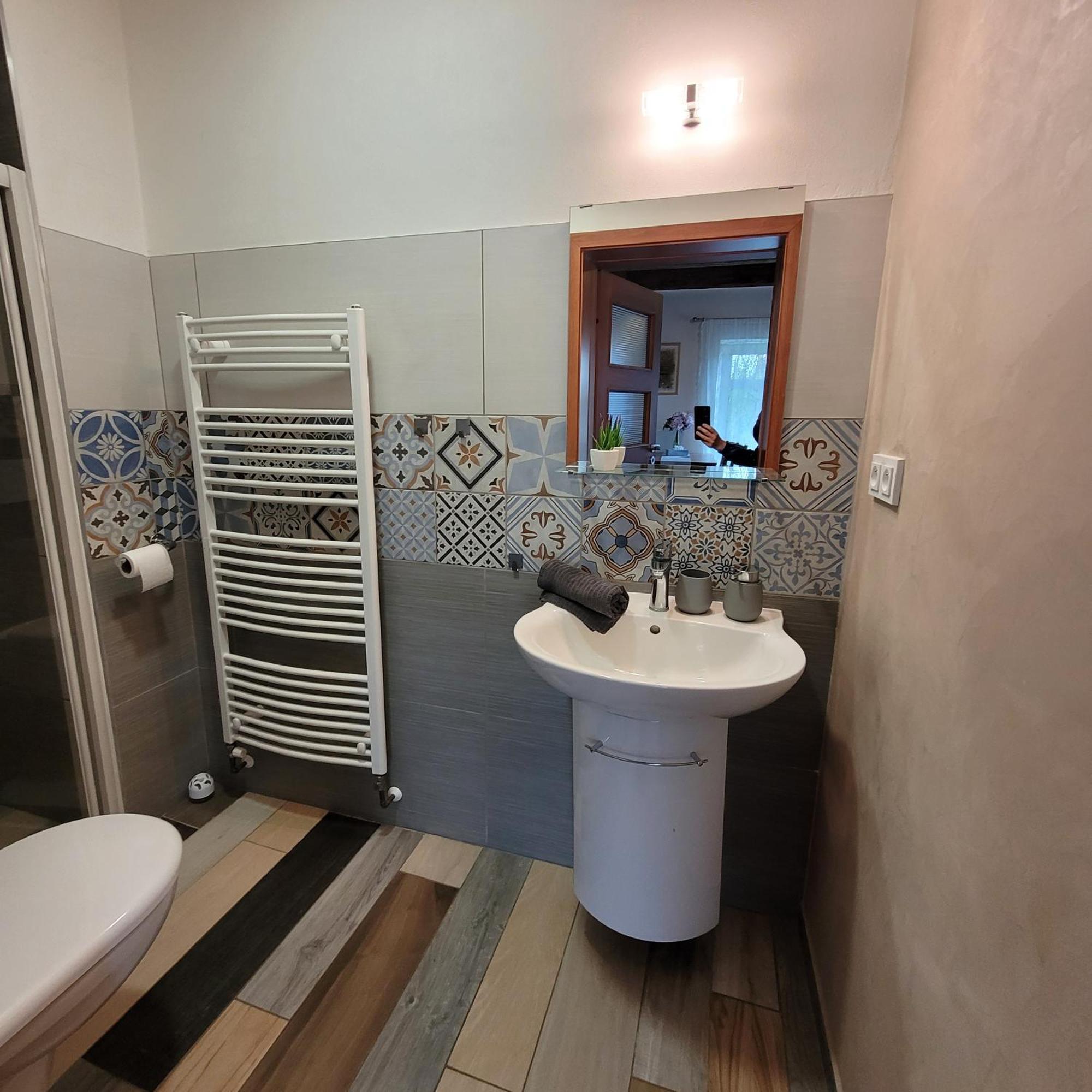 Chloumek Apartment Bela  Ngoại thất bức ảnh